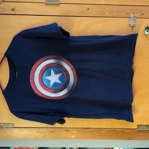 Captain America t-shirt